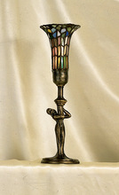 NOUVEAU LADY